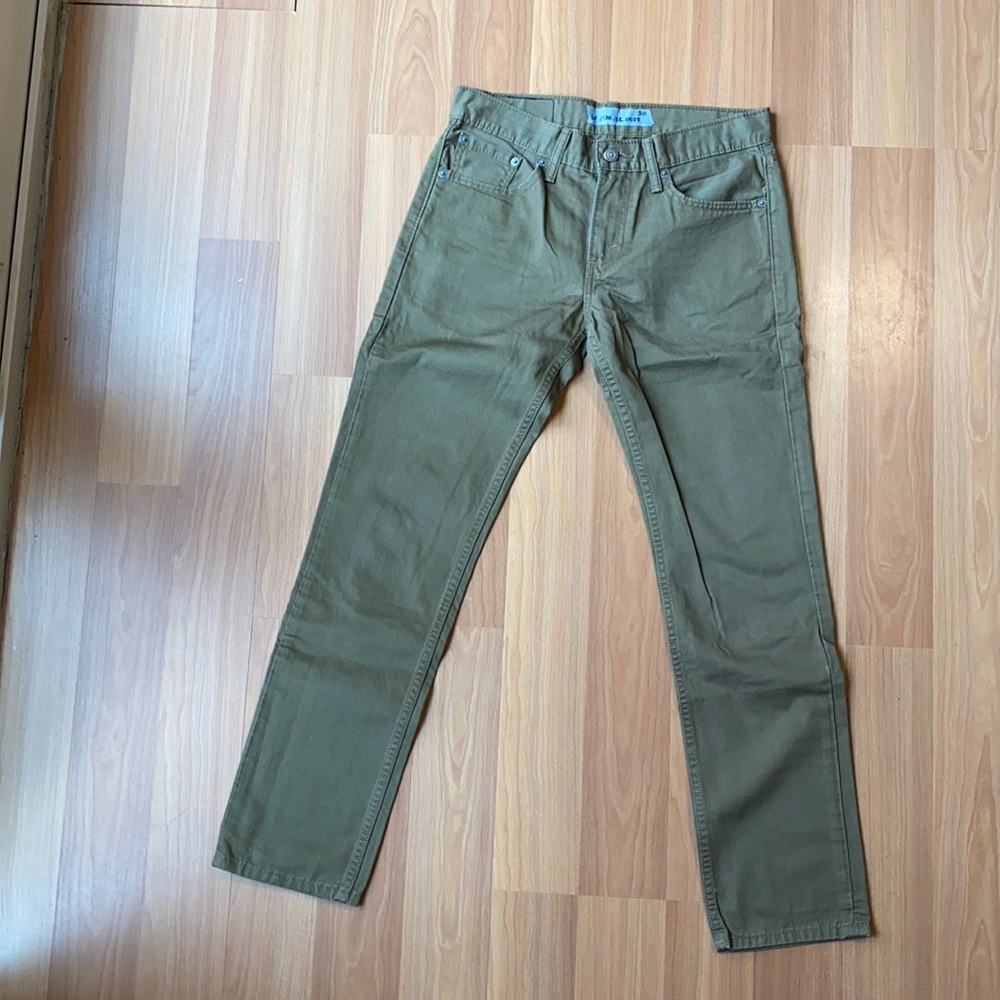 Men’s Levi’s 511 khaki